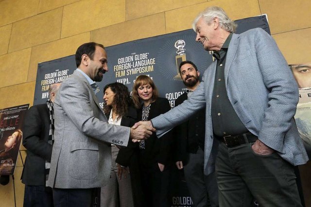 اصغر فرهادی در نشست فیلم‌های خارجی «گلدن گلوب»: من خانواده خیلی خوشبختی دارم/تعریف خانواده عوض شده!