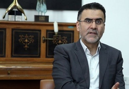 حجت الله ایوبی: ایران باید ٨ هزار سالن سینما داشته باشد