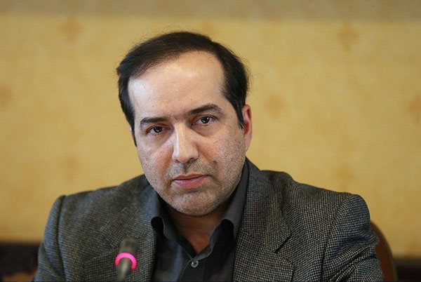 حسین انتظامی: برای دسترسی به اطلاعات درخواست بدهید
