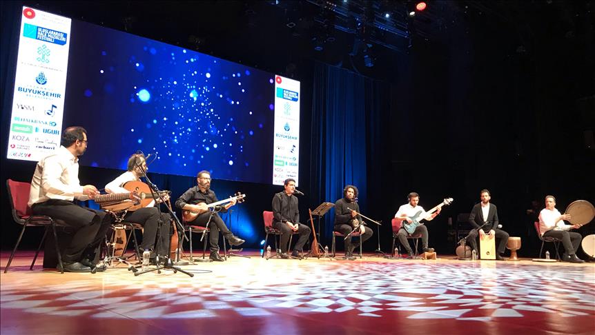 غوغای همایون شجریان در استانبول | کنسرتی که با حمایت رئیس جمهور و شهردار ترکیه برگزار شد