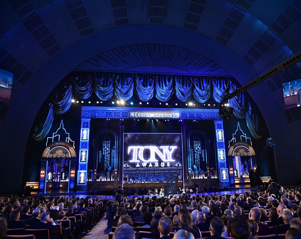 « کرونا » برگزارکنندگان هفتادوچهارمین دوره اهدای جوایز «تونی» را به دردسر انداخت!