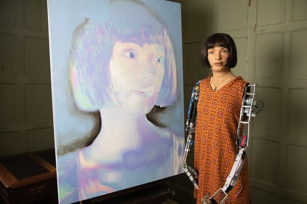 حواشی جالب پیرامون برگزاری  نمایشگاه «ابدیت اینجاست» | وقتی ربات هنرمند انسان‌نما دستگیر شد!