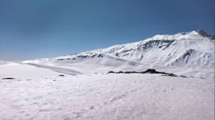 تصاویری بی‌نظیر از ارتفاعات برفی زردکوه