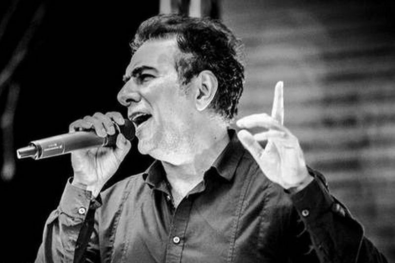  مردم نباید برای حرف رکیک یک خواننده هورا بکشند /  موسیقی ایران با باز شدن در‌ها به یک سراب تبدیل شده است