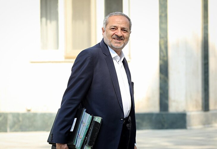 آموزش و پرورش اساسی‌ترین نقش را در پرورش یک جامعه دارد/ در حوزه عترت و نماز، ما نقش اول را بازی می‌کنیم