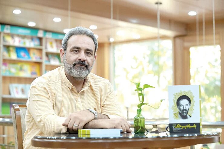 «پاسیاد پسر خاک»، رمان، داستان بلند و خاطرات شفاهی نیست!