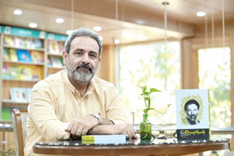 «پاسیاد پسر خاک»، رمان، داستان بلند و خاطرات شفاهی نیست!