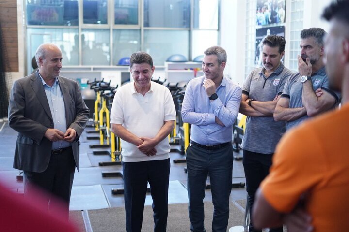 ابهام در سفر کاروان ایران؛ فقط چهار نفر ویزا گرفتند! سرنوشت حضور در قرعه‌کشی نامعلوم؟